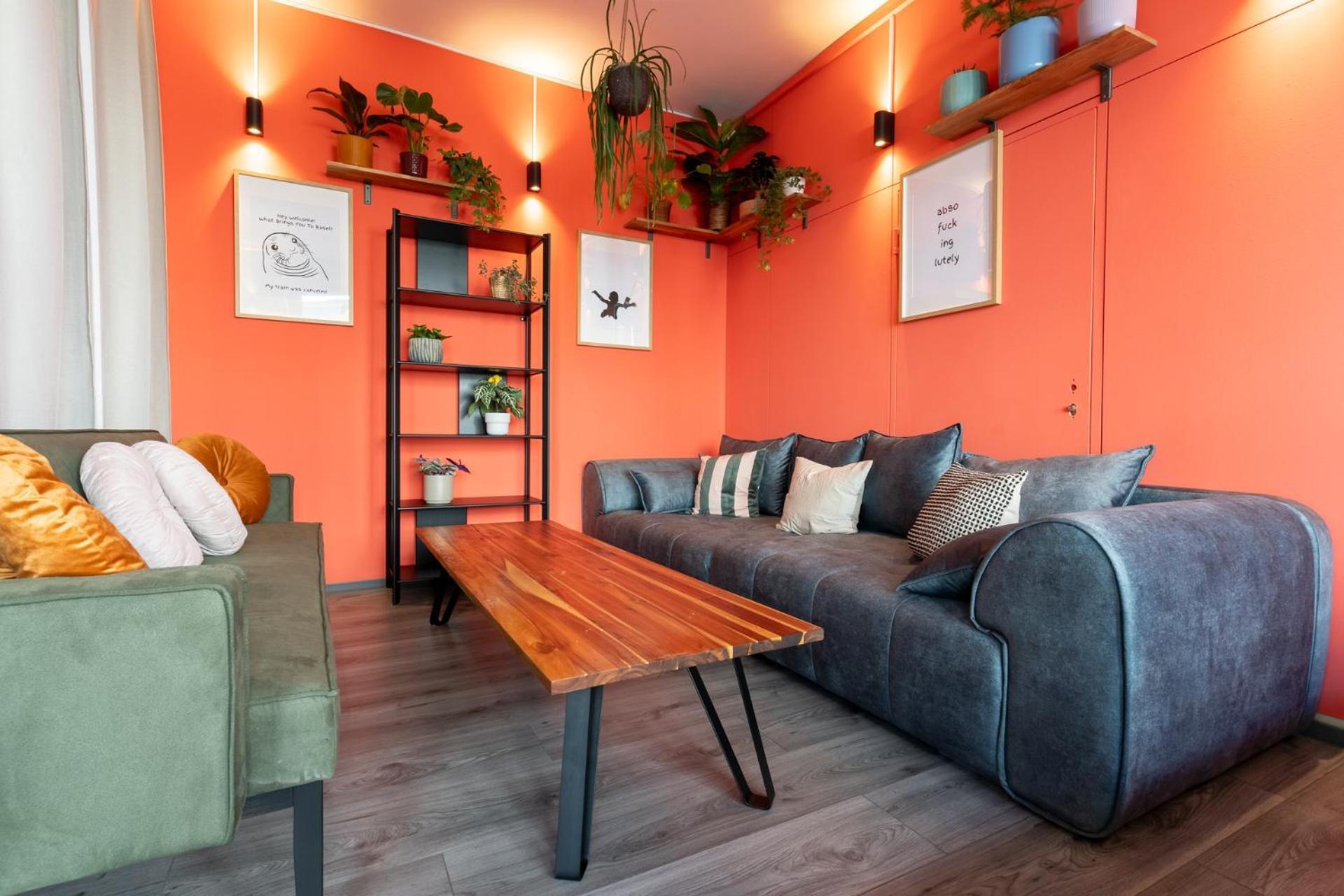 Mue Cubes - Capsule Hotel Bazel Buitenkant foto