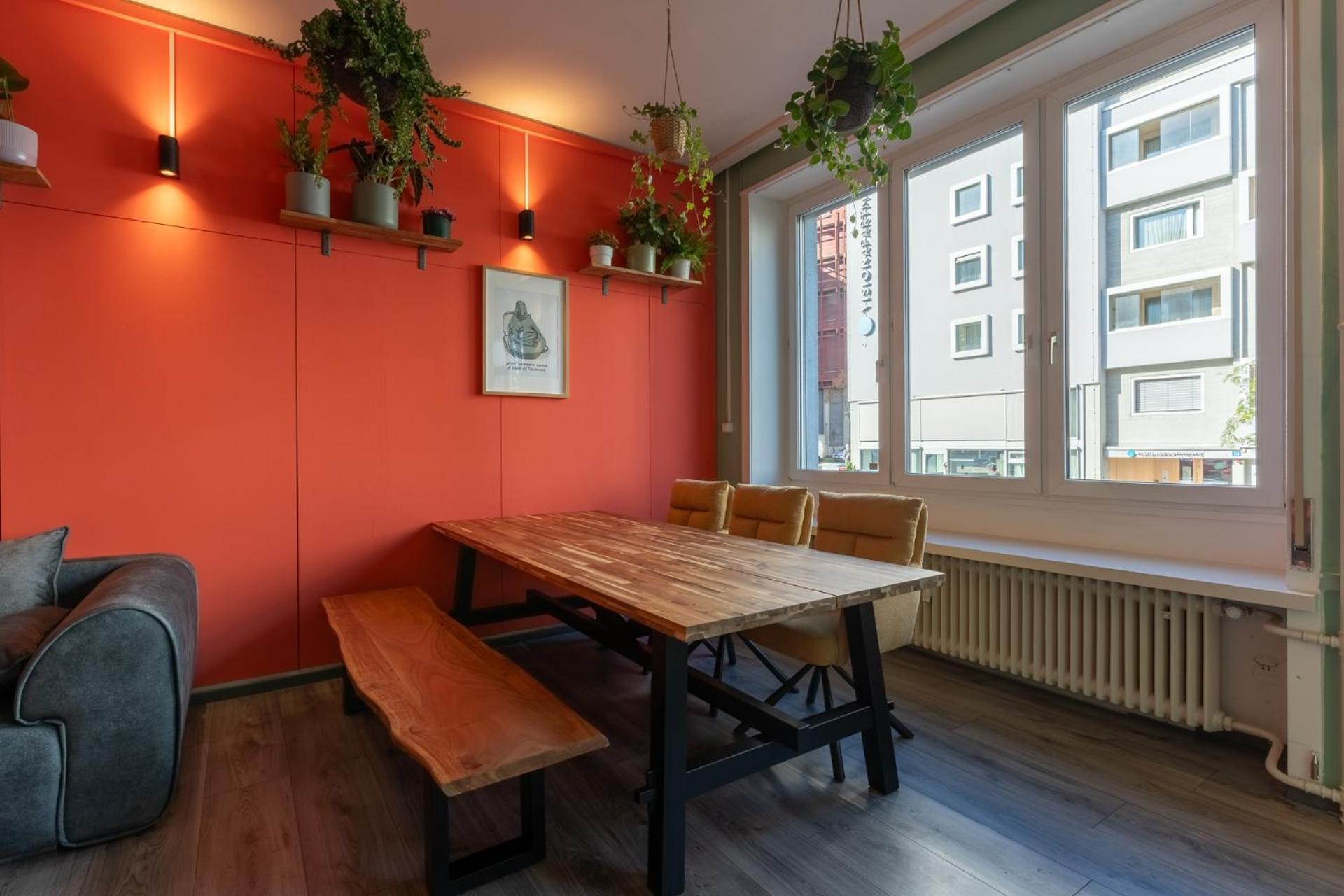Mue Cubes - Capsule Hotel Bazel Buitenkant foto